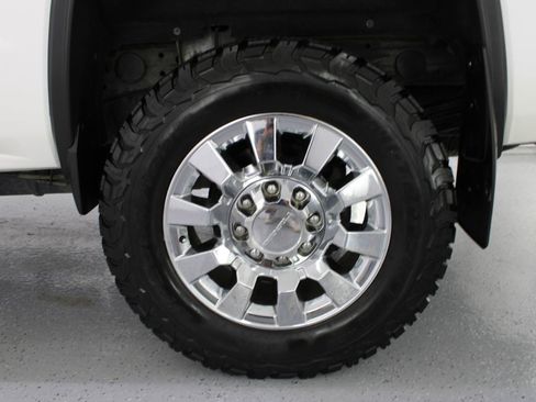 Used 2016 GMC Sierra 2500 Denali w/ Duramax Plus Package AWD/4WD image 74