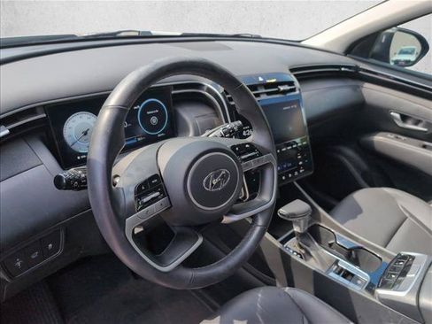 Certified 2024 Hyundai Tucson SEL w/ Convenience Package FWD image 8