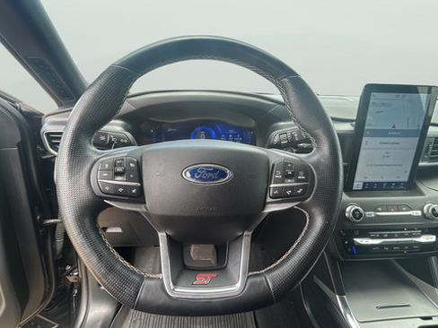Used 2020 Ford Explorer ST w/ ST Street Pack AWD/4WD image 11