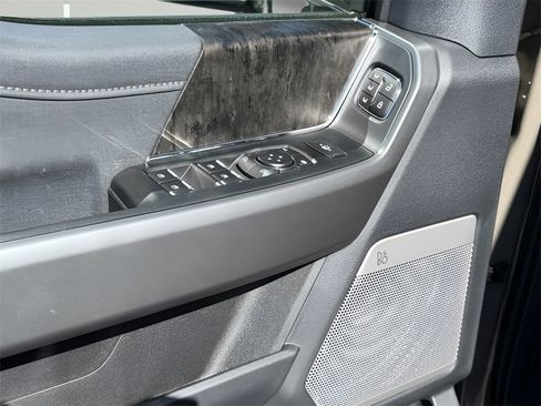 New 2026 Ford F250 Lariat w/ Lariat Premium Package image 28