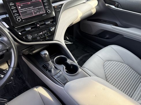 Used 2024 Toyota Camry SE w/ Convenience Package FWD image 26