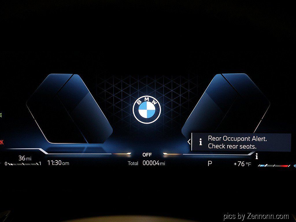 New 2026 BMW X1 xDrive28i w/ Technology Package AWD/4WD image 17