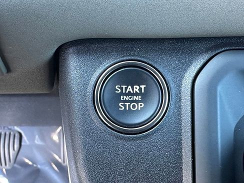 Used 2023 Land Rover Defender 110 X-Dynamic SE AWD/4WD image 26