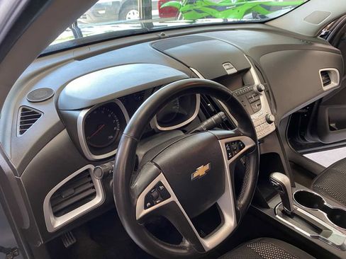 Used 2011 Chevrolet Equinox LT image 12