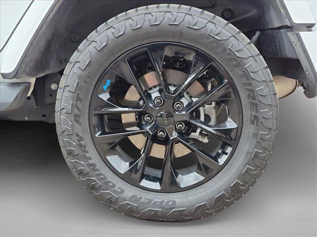 Used 2024 Jeep Wrangler High Altitude AWD/4WD image 24