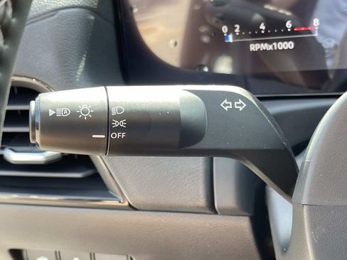 New 2026 Nissan Sentra SV w/ SV Convenience Package FWD image 33