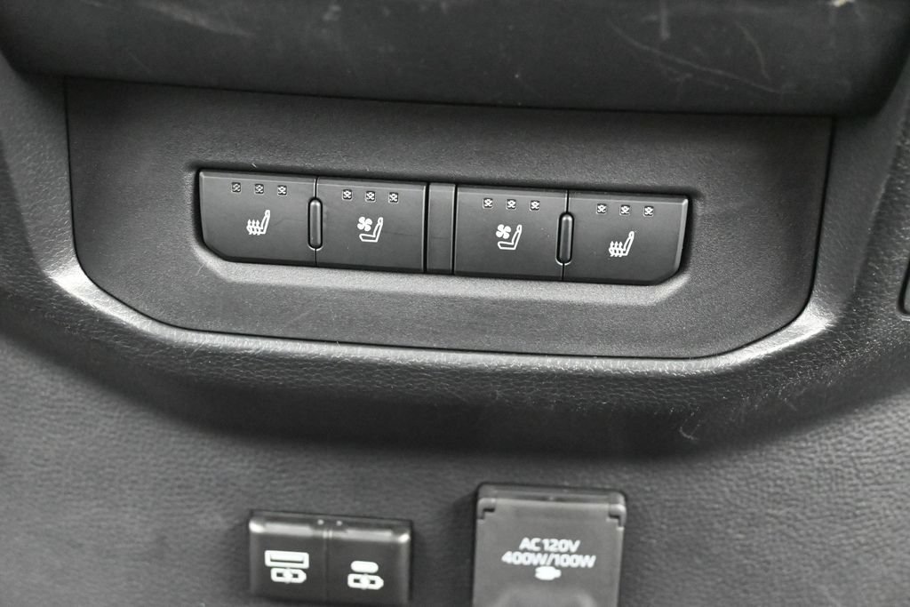 Certified 2026 Toyota Tundra Platinum AWD/4WD image 34