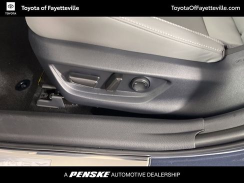 New 2026 Toyota Camry SE FWD image 24