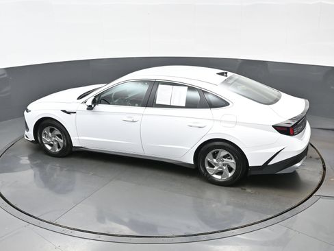 Certified 2026 Hyundai Sonata SE FWD image 33