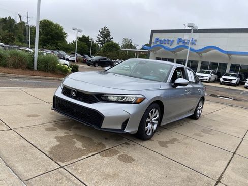 Used 2025 Honda Civic LX image 4