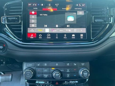 Used 2022 Dodge Durango R/T w/ Blacktop Package AWD/4WD image 19