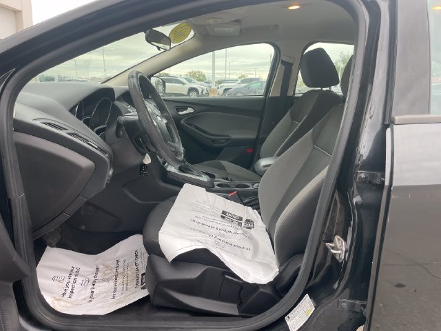 Used 2013 Ford Focus SE FWD image 19