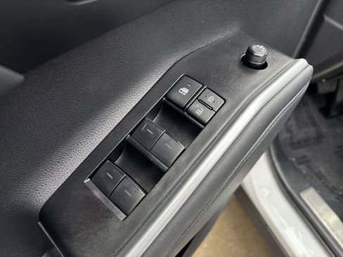 Used 2025 Toyota Highlander XSE AWD/4WD image 15
