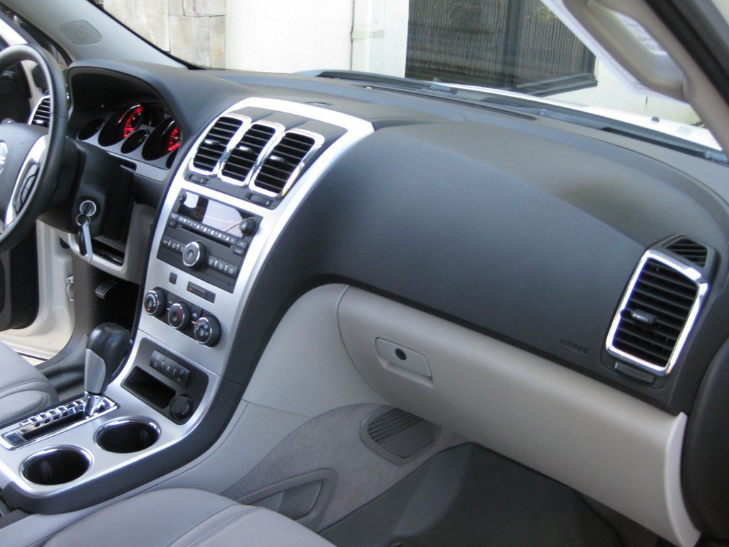 Used 2012 GMC Acadia SLE FWD image 38