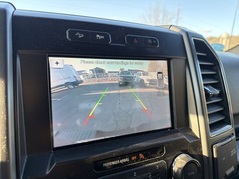 Used 2018 Ford F150 XLT w/ Equipment Group 302A Luxury image 21