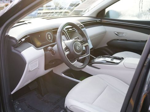 Certified 2023 Hyundai Tucson Limited image 17