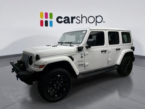Used 2023 Jeep Wrangler Unlimited Sahara w/ Cold Weather Group AWD/4WD image 1