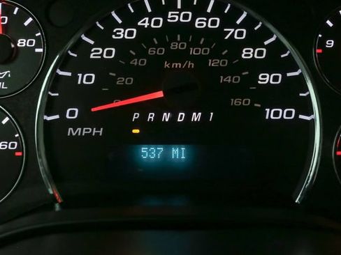 Used 2025 Chevrolet Express 2500 w/ Driver Convenience Package RWD image 25