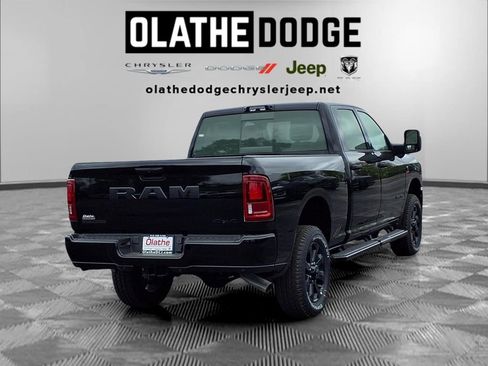 New 2026 RAM 2500 Big Horn AWD/4WD image 26