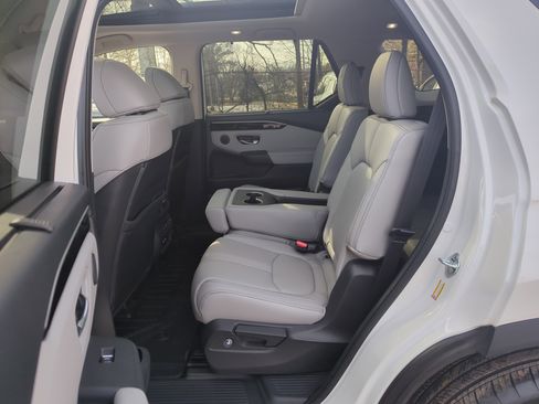 Certified 2023 Honda Pilot Touring image 20