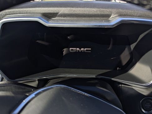 New 2026 GMC Canyon Elevation image 2