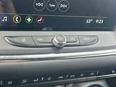 Used 2024 Chevrolet Blazer LT w/ Convenience Package FWD image 30