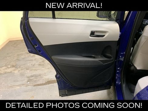 Used 2022 Toyota Corolla Cross LE AWD/4WD image 21