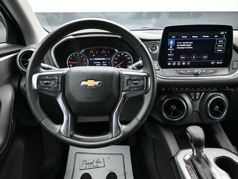 Used 2025 Chevrolet Blazer LT AWD/4WD image 13