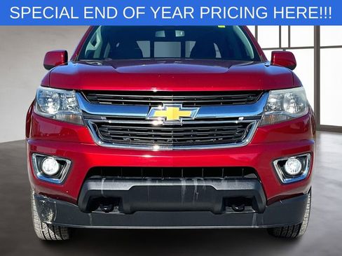 Used 2018 Chevrolet Colorado LT w/ LT Convenience Package image 2
