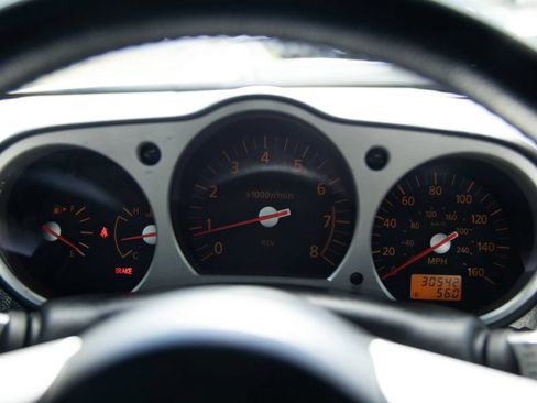 Used 2003 Nissan 350Z Touring RWD image 27