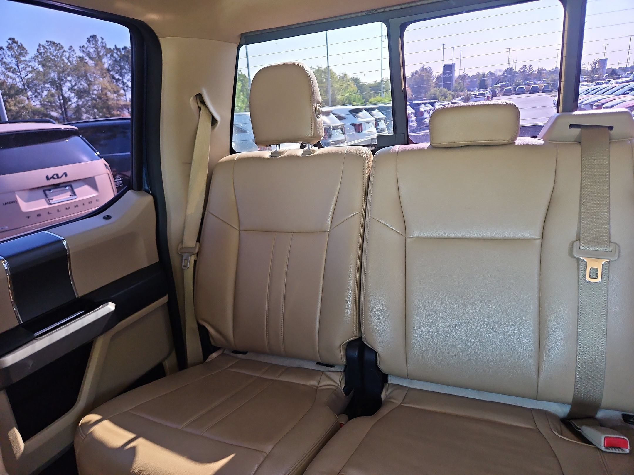 Used 2016 Ford F150 XLT w/ Equipment Group 302A Luxury AWD/4WD image 33