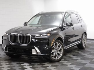 Used 2025 BMW X7 xDrive40i video 1