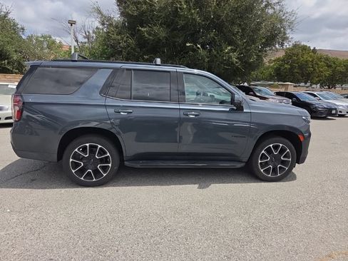 Used 2021 Chevrolet Tahoe RST w/ Luxury Package RWD image 6