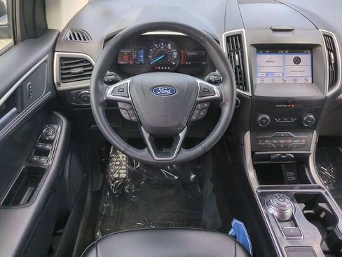 Certified 2019 Ford Edge SEL w/ Equipment Group 201A FWD image 16