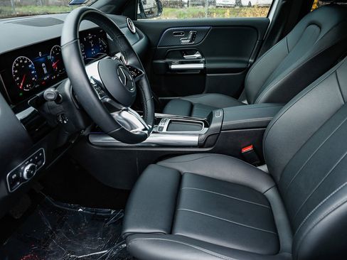 Used 2025 Mercedes-Benz GLA 250 GLA 250 image 18