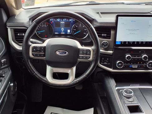 Used 2022 Ford Expedition Max XLT RWD image 18