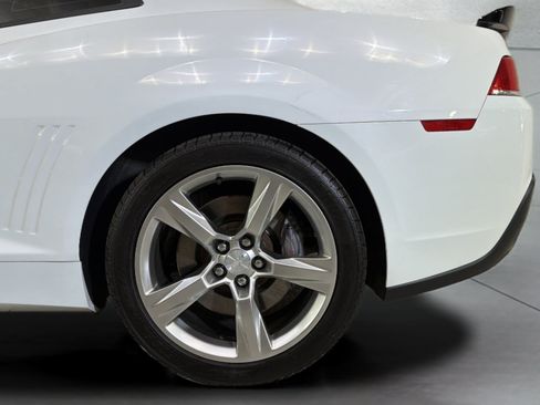 Used 2015 Chevrolet Camaro SS w/ LPO, Black Appearance Package RWD image 37