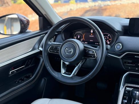 Used 2024 MAZDA CX-90 Plug-In Hybrid w/ Premium Pkg AWD/4WD image 20