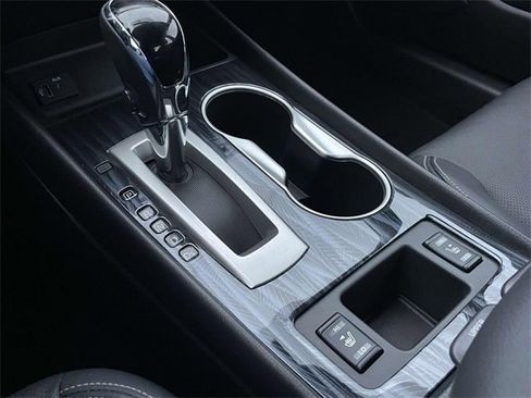 Used 2018 Nissan Altima 2.5 SL image 22