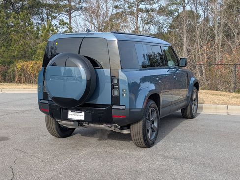 New 2026 Land Rover Defender 110 S image 5