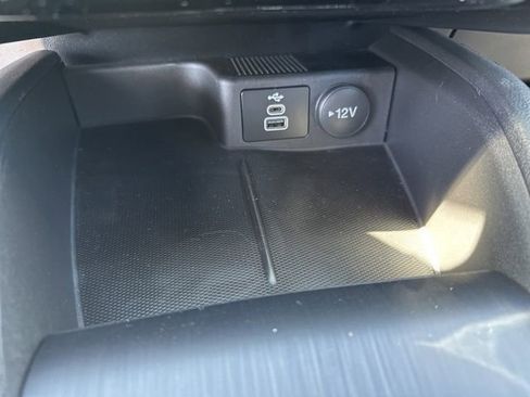 New 2025 Ford Escape SE FWD image 28