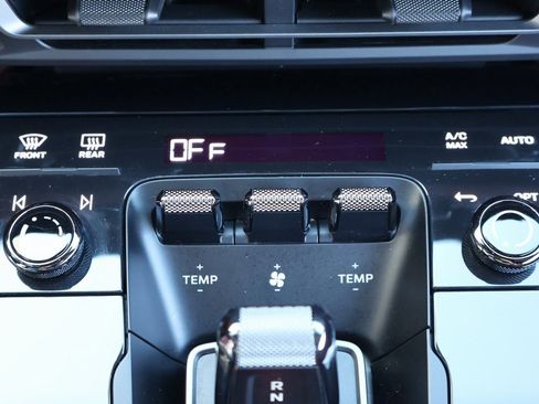 Used 2022 Porsche 911 Turbo S image 29