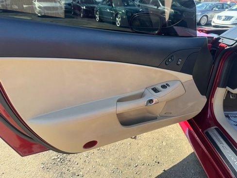 Used 2010 Chevrolet Corvette Grand Sport w/ Preferred Equipment Group image 33