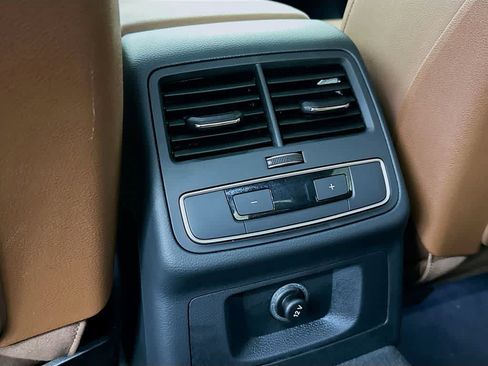 Used 2020 Audi A4 2.0T Premium w/ Convenience Package image 13