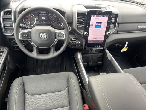 New 2026 RAM 1500 4x4 Crew Cab image 16