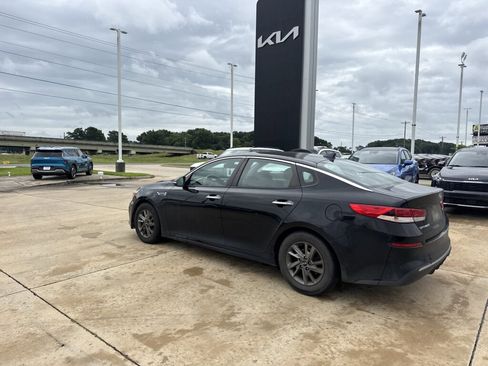 Used 2019 Kia Optima LX FWD image 21