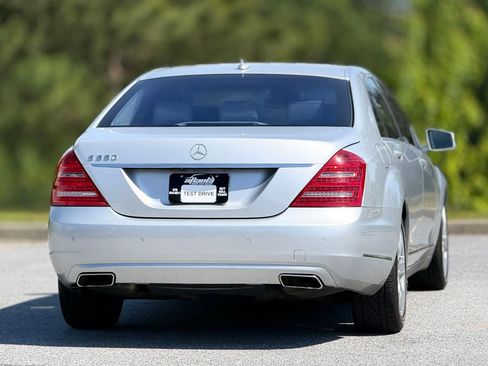 Used 2010 Mercedes-Benz S 550 image 7