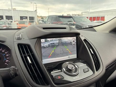 Used 2018 Ford Escape Titanium AWD/4WD image 14
