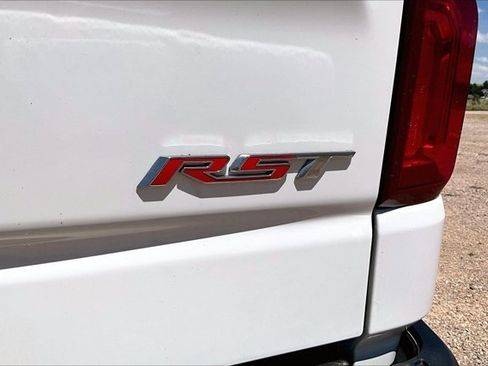 Used 2024 Chevrolet Silverado 1500 RST w/ Z71 Off-Road Package AWD/4WD image 23