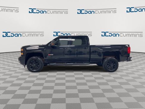 Used 2016 Chevrolet Silverado 2500 LT w/ Midnight Edition image 5